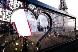 Antwerpen heeft nu ook zijn eigen Pont des Arts. (foto: Bart de Beule)